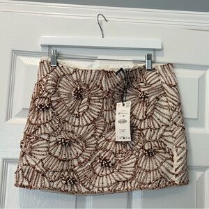 ZARA Embroidered Textured Mini Skirt – Size Medium – New With Tags